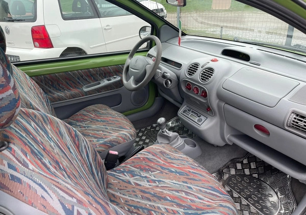 Renault Twingo cena 5900 przebieg: 199698, rok produkcji 2003 z Brzeszcze małe 106